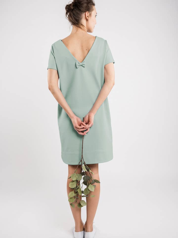 Robe menthe, robe pour femme, robe ample, robe à col en V, élégante pour la vente par LeMuse