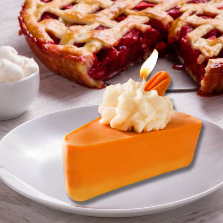 Cafe Delights Pumpkin Pie Slice Scented Soy Wax Candle for wholesale by Toybox Fashions