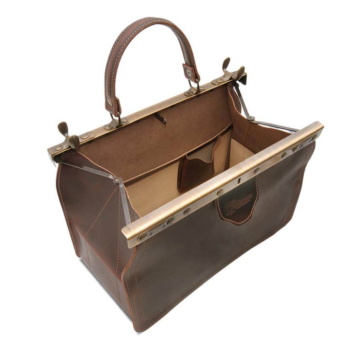 Thielemann Leather Manufacturer – wholesale Väska med handtag – Dam – Läkarkväska ”Santa Maria” med läderfickor23