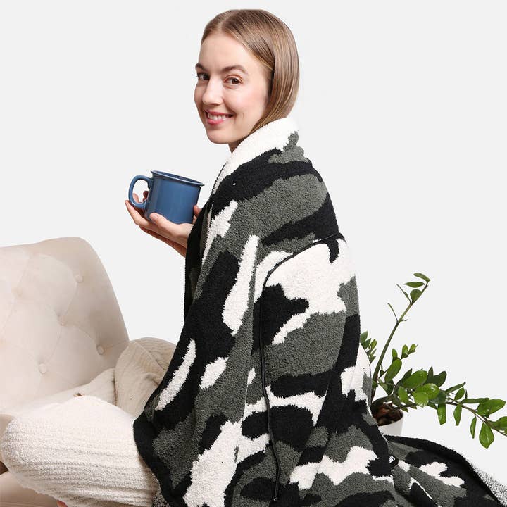 Fashion City – wholesale Prydnadsfilt – 2 i 1 Camouflage Print Kasta filt & kudde
