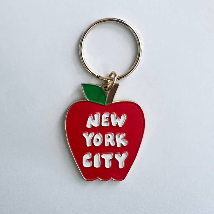 Stor Äpple Nyckelring New York City NY Emalj Souvenir för wholesale av Made by Nilina