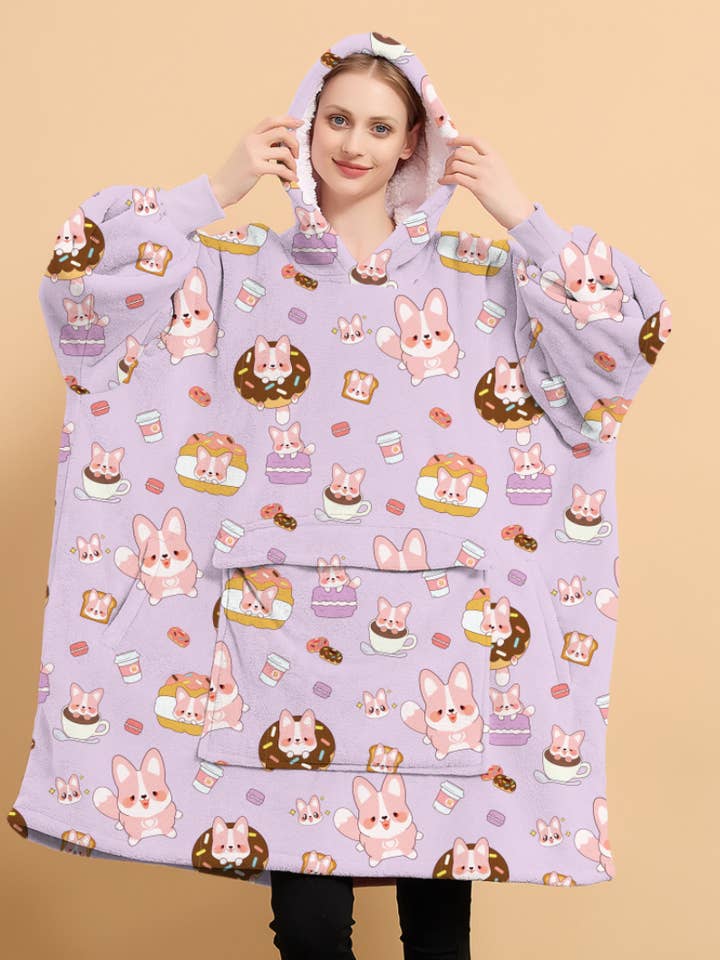 Couverture Snuggy - Latte Violet pour la vente par Lizbie Cafe