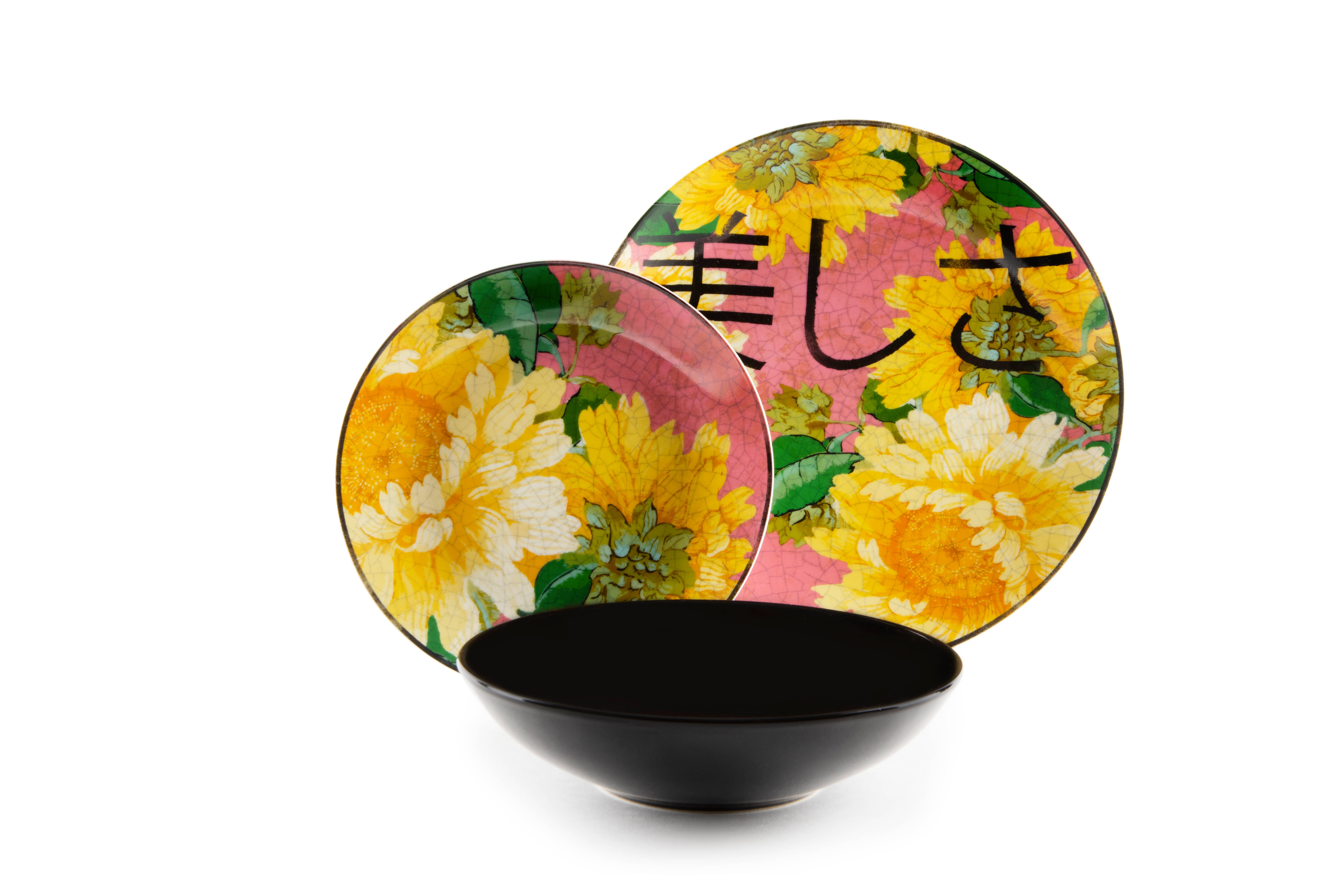 multicolour 18 Furisode Dinnerware Set for wholesale on Faire5