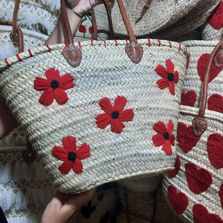 Flowers and leaves art straw bag for wholesale by MARRAKECH METACRAFT LTD