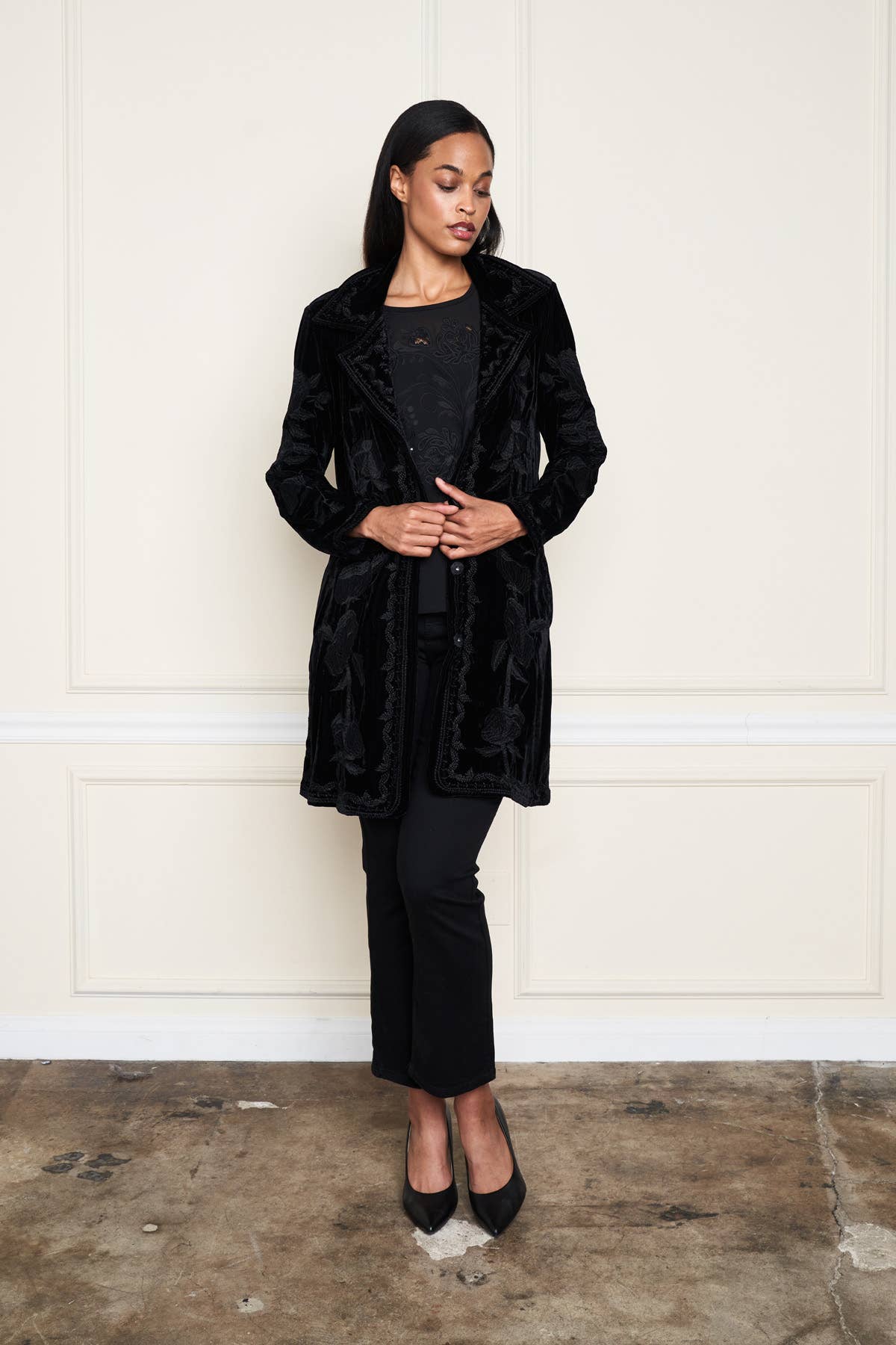 Paparazzi – Engroshandel Jakke - Dame – XY-8176 Stretch fløjl knap tonal broderet jakke15