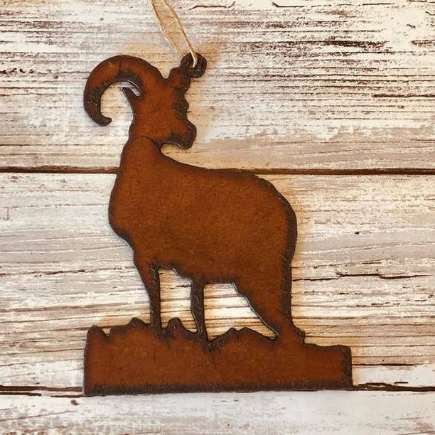 Universal Ironworks USA - Wholesale Ornament - Bighorn Sheep Ornament0
