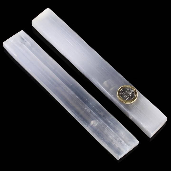 UniArt – Engroshandel Spirituelle sten og krystaller – Rektangulær selenitplade til rensning og energiladning1