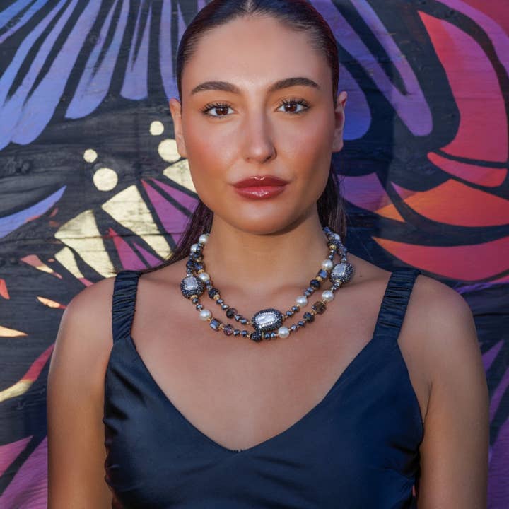 Bijoux Envie Statement Jewelry - Wholesale Beaded/pearl necklace - Short Pearl Pavé Station Necklace | Statement Jewelry | Boho1