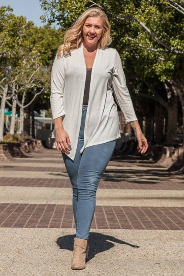 Chris & Carol Apparel - Wholesale Cardigan - Women's - X9029-140 Essential Plus Size Knit Cardigan8