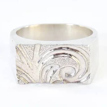 Sølv mønstrede Ring for engroshandel hos Four Pence Jewellery