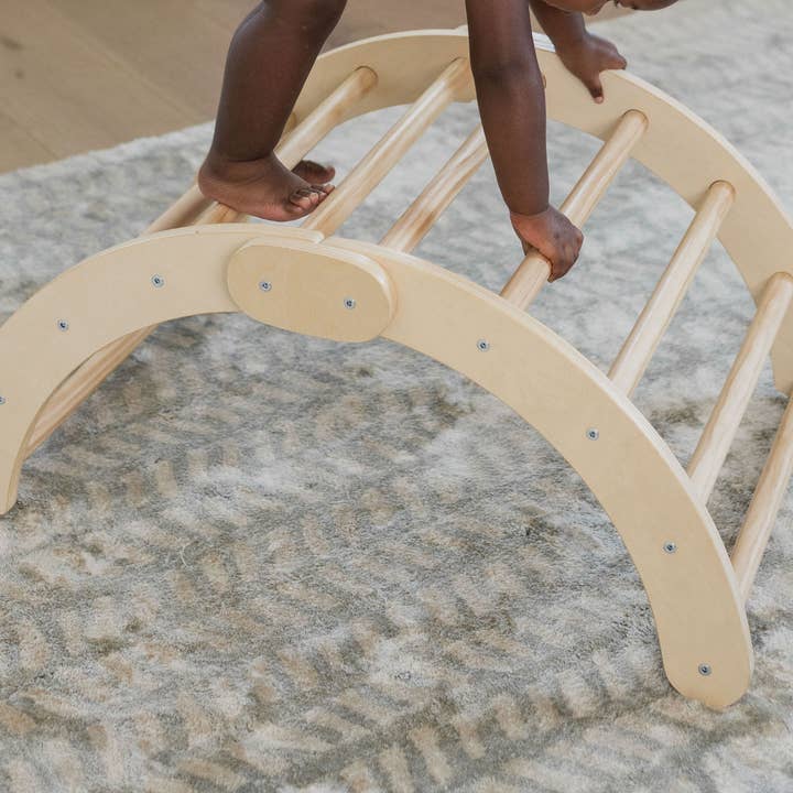 Poppyseed Play - Vente Jouet en bois – enfant - Arche d'escalade pliable6