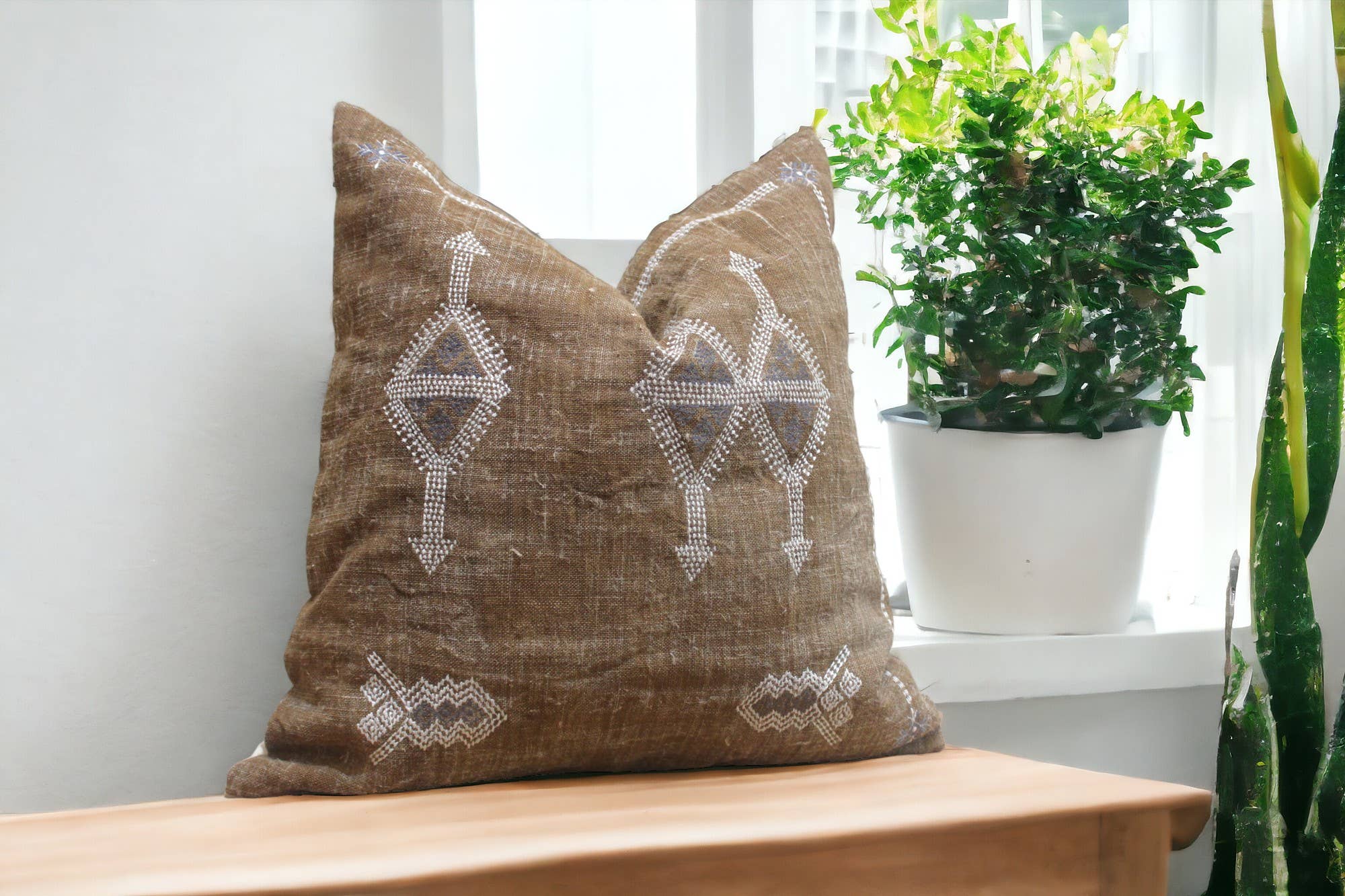 Eyda Homes - Wholesale Throw Pillow Cover - 20x20 Square Linen Embroidered Pillow Cover for Home Decor7