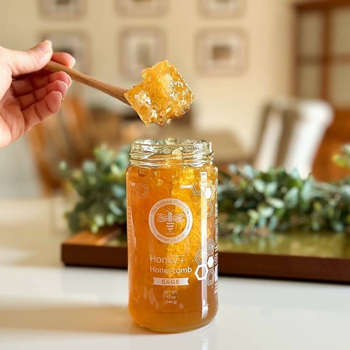 Honeycomb in a Jar – Gourmet Gift 12 oz for wholesale by Fantozzi Honey Company