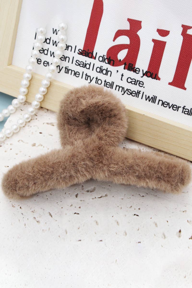 ACCITY - Wholesale Hair Clip - Women's - MULTICOLOR FAUX RABBIT FUR HAIR CLAW CLIP TWIST_CWAHA015310