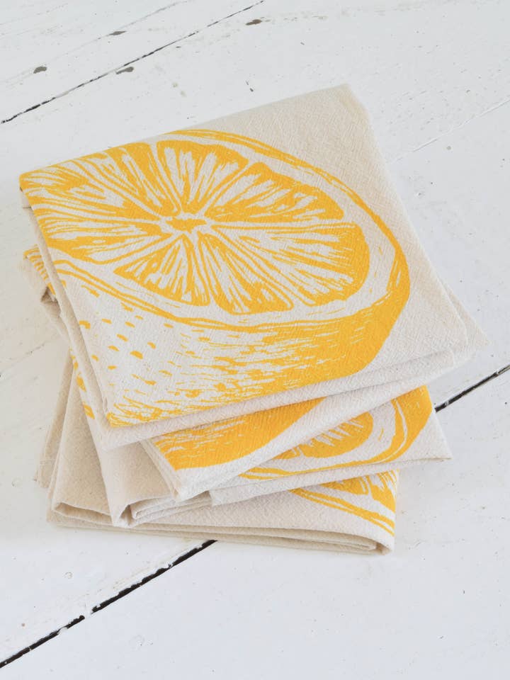 Ensemble de 4 serviettes en coton biologique - Citron - Citron - Citron jaune pour la vente par Hearth and Harrow