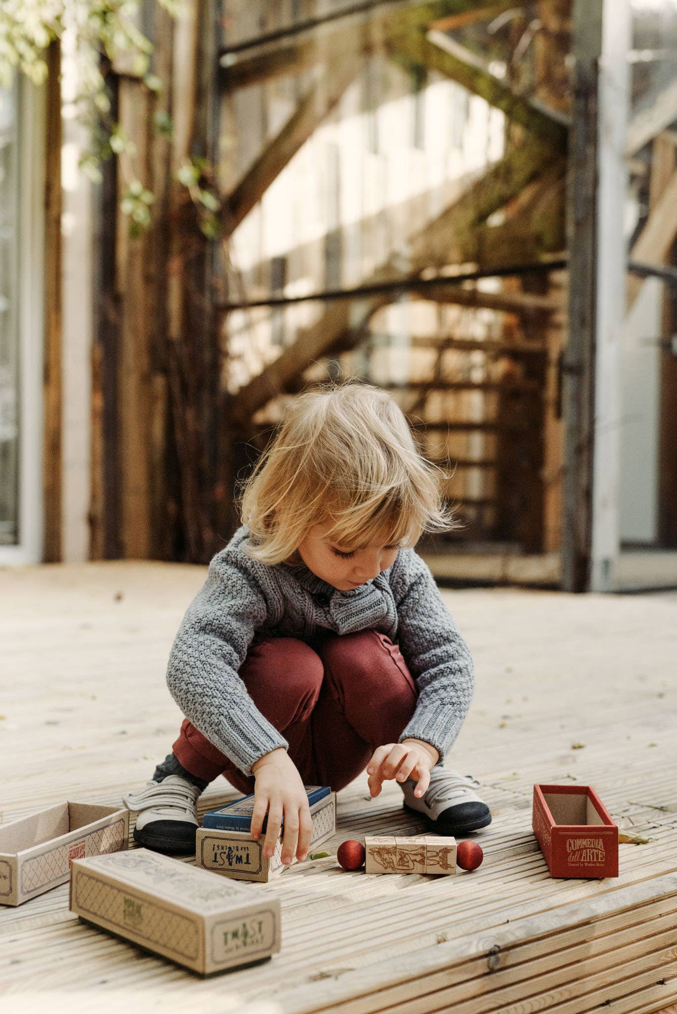 Wooden Story Sp. z o.o. - Wholesale Houten speelgoed - Kinderen - Draai de blokken - Geheime Tuin - blauw8