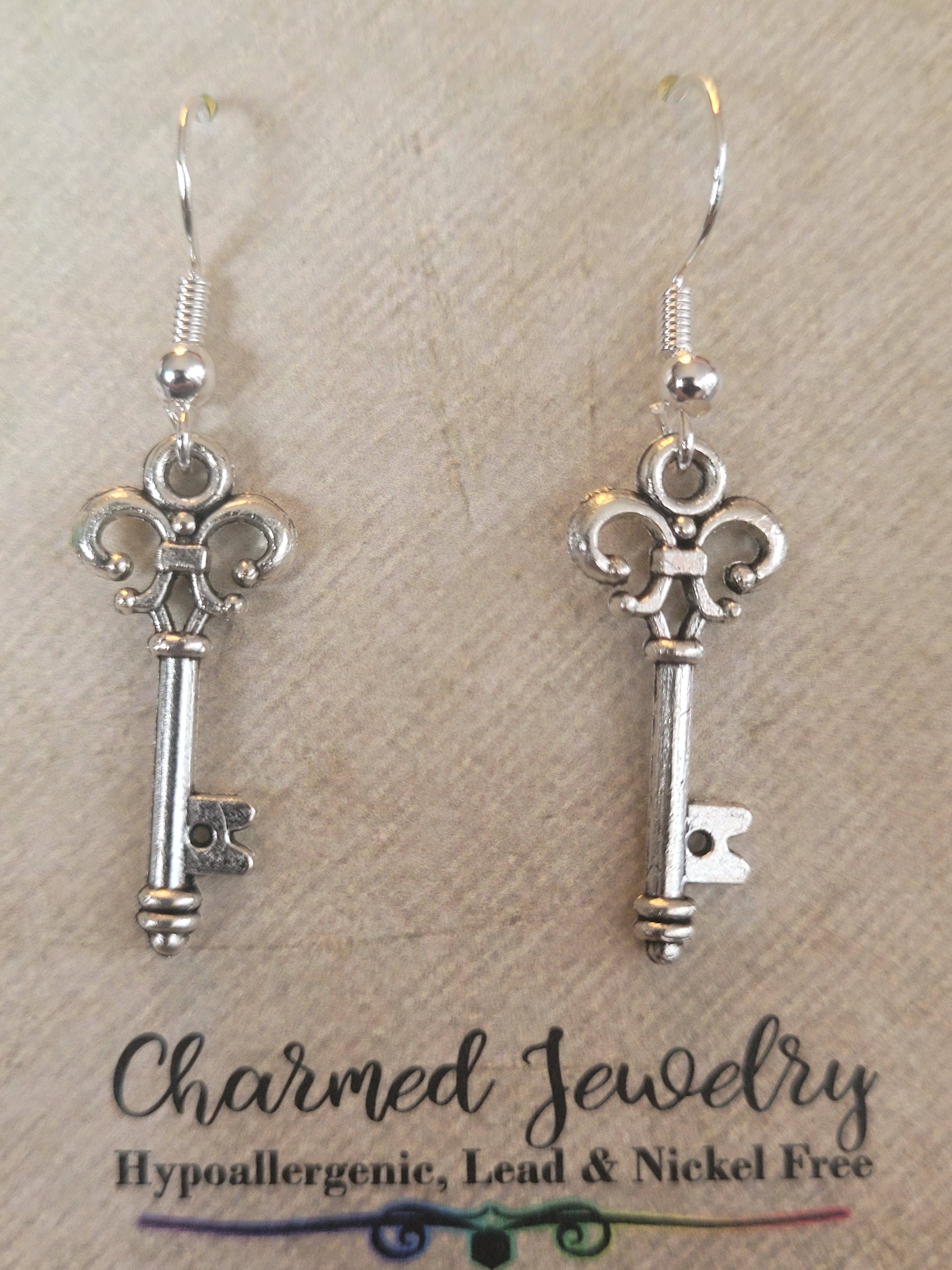 Con-Quest Crafts - Vente Boucles d'oreilles pendantes - Boucles d’oreilles et colliers à thème fantasy, gothique, RPG et gaming25