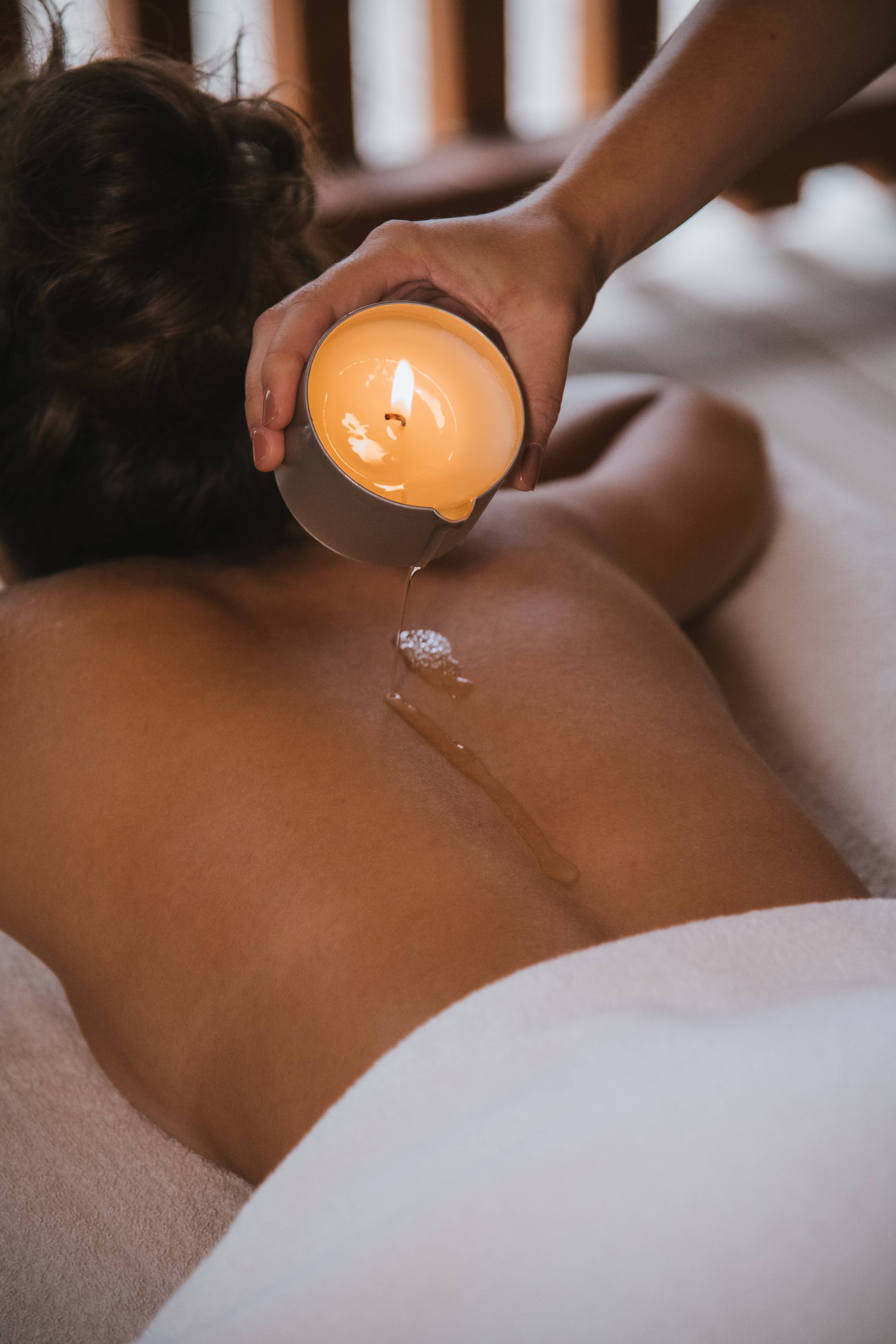 Miyoko - Venta al por mayor Vela aromática de viaje - Vela de masaje Botanica Symphony1