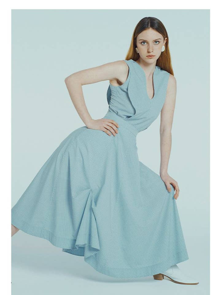 CAROLINA — ASYMMETRISK RUTIG BRED BOTTEN KJOL för wholesale av SUNDAY LIFE