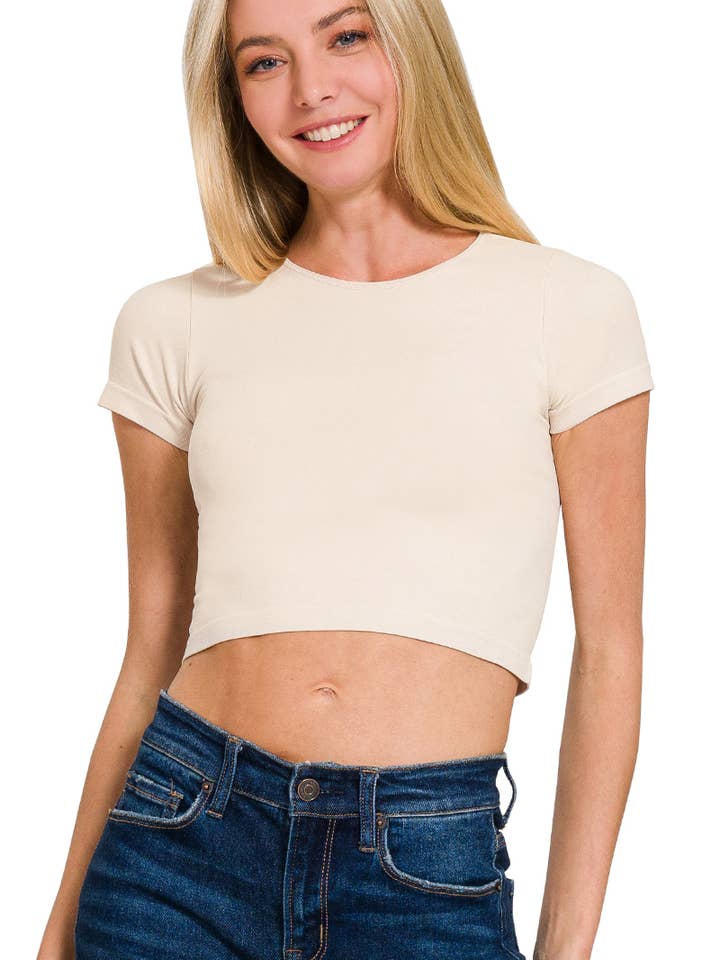 T-shirts à manches courtes et col rond sans couture pour la vente par Vanilla Monkey