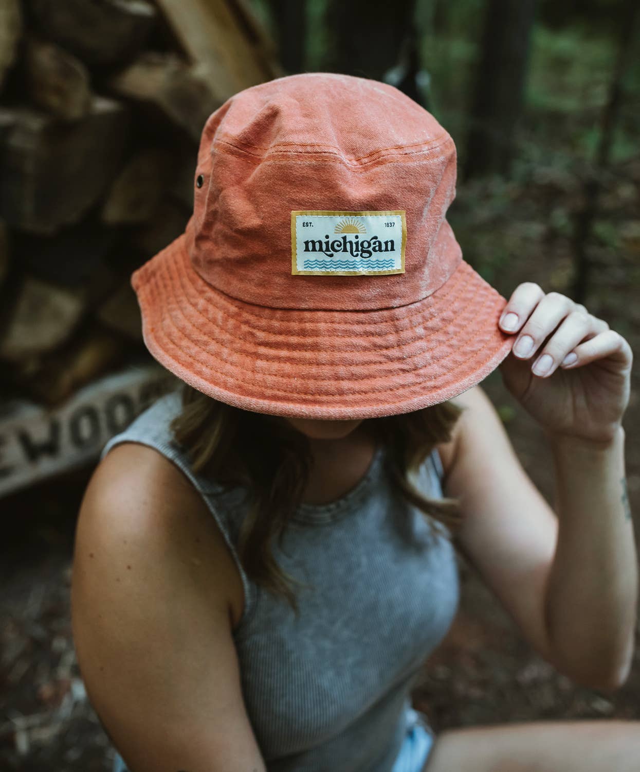 Stuck on Michigan - Vente Bob – femme - Chapeau seau patch Michigan – Chapeau de soleil teint vintage5