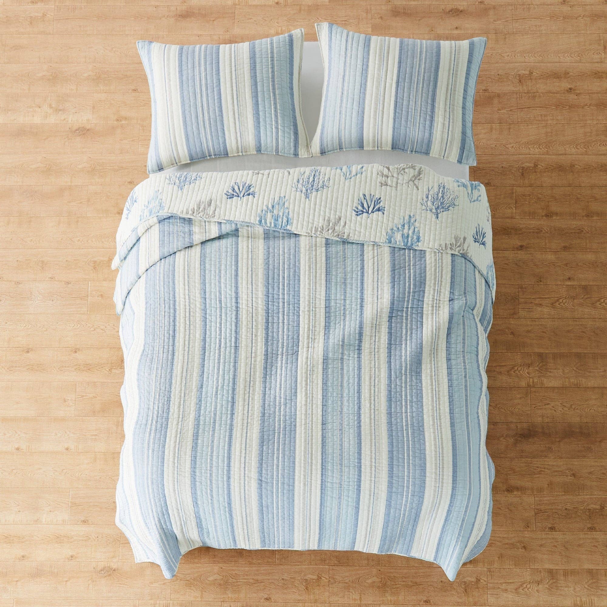 Blue Ipanema Quilt Set for wholesale on Faire4