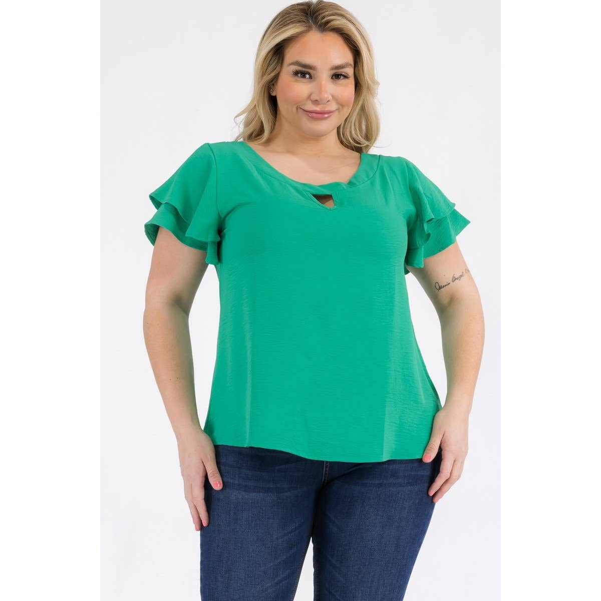 Curve Market - Vente Chemisier – femme - CHEMISIER TAILLE PLUS AVEC MANCHES VOLANTÉES ET TROU DE SERRURE8