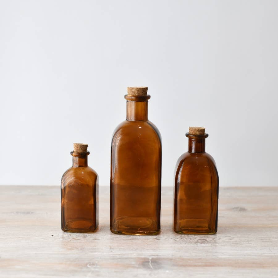 Gainsborough Giftware x Portland Living - Wholesale Water bottle - Coloured Glass Bottle with Cork, 19.5cm 1