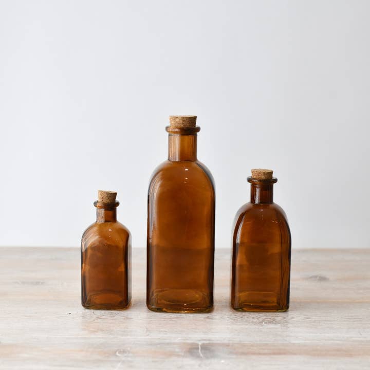 Gainsborough Giftware x Portland Living - Wholesale Water Bottle - Coloured Glass Bottle with Cork, 19.5cm 1