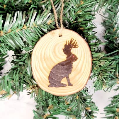 Ornement Cryptide Jackalope, Ornement de Noël Étrange pour la vente par The Dungeon Rose