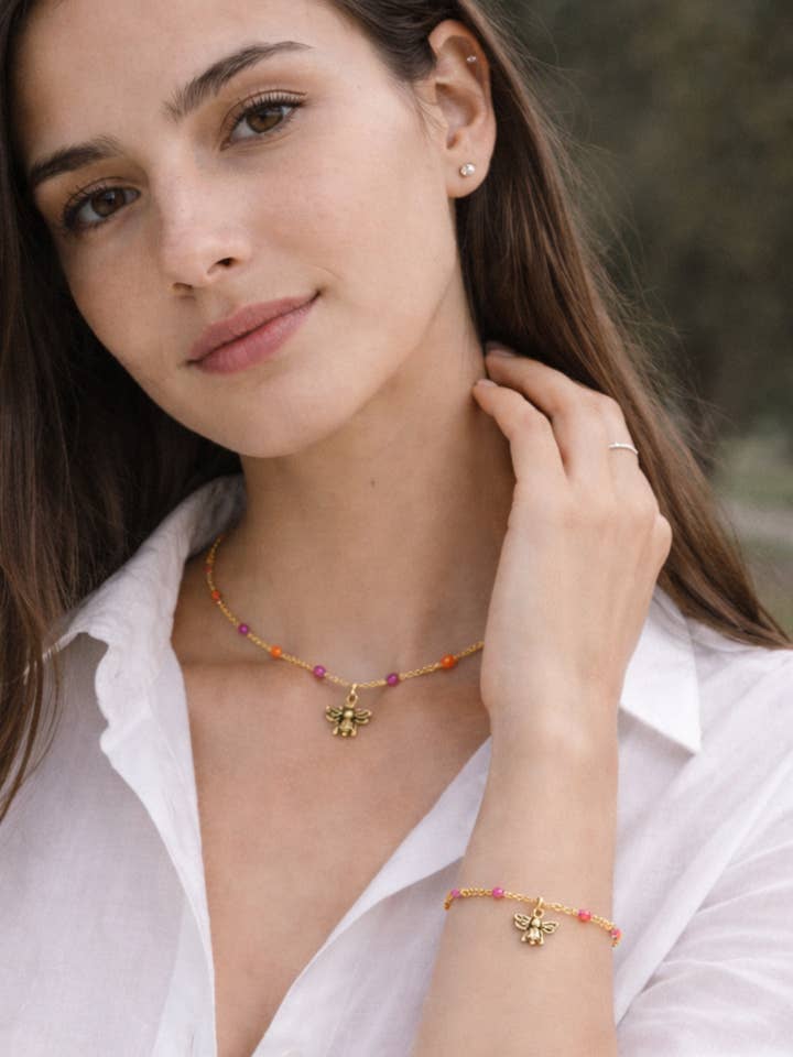 Pakke Krave og Armbånd Anthéa Guld for engroshandel hos Mieles Anta