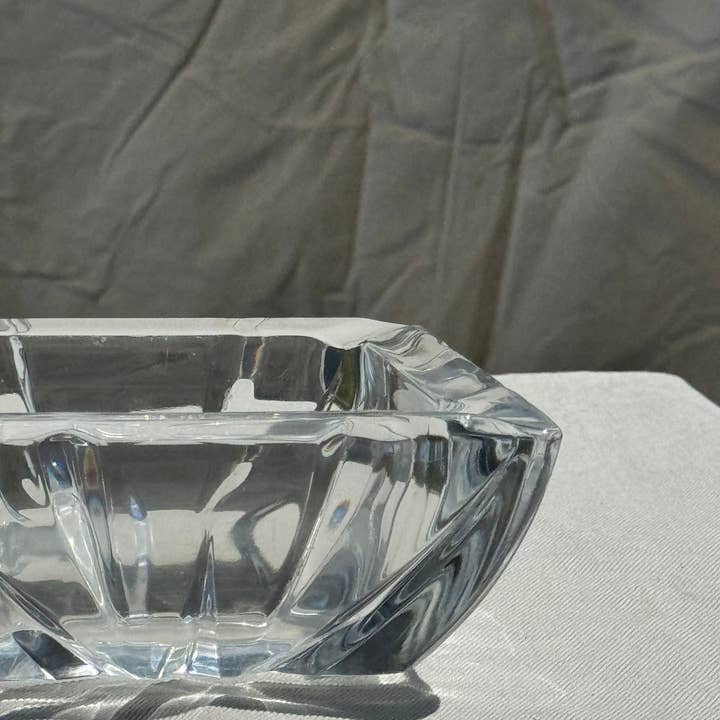 Office Objets - Vente Cendrier - Grand cendrier en verre massif carré vintage18