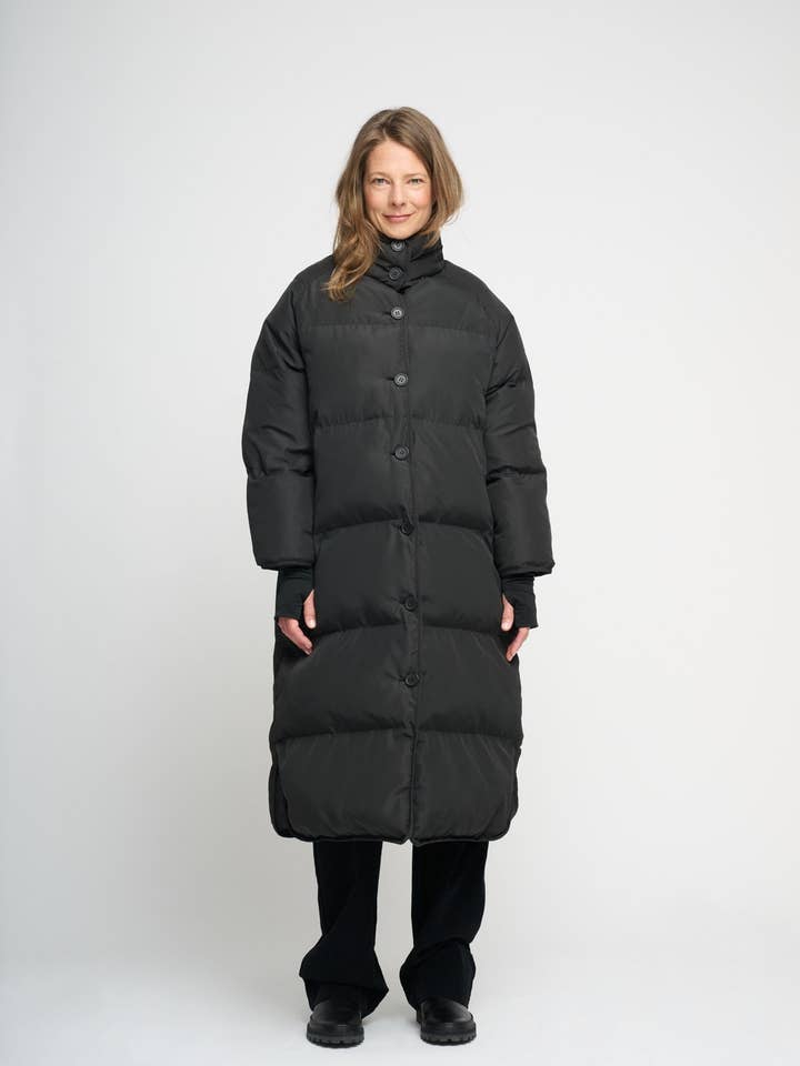 fall puffer coat - black for wholesale by moshi moshi mind