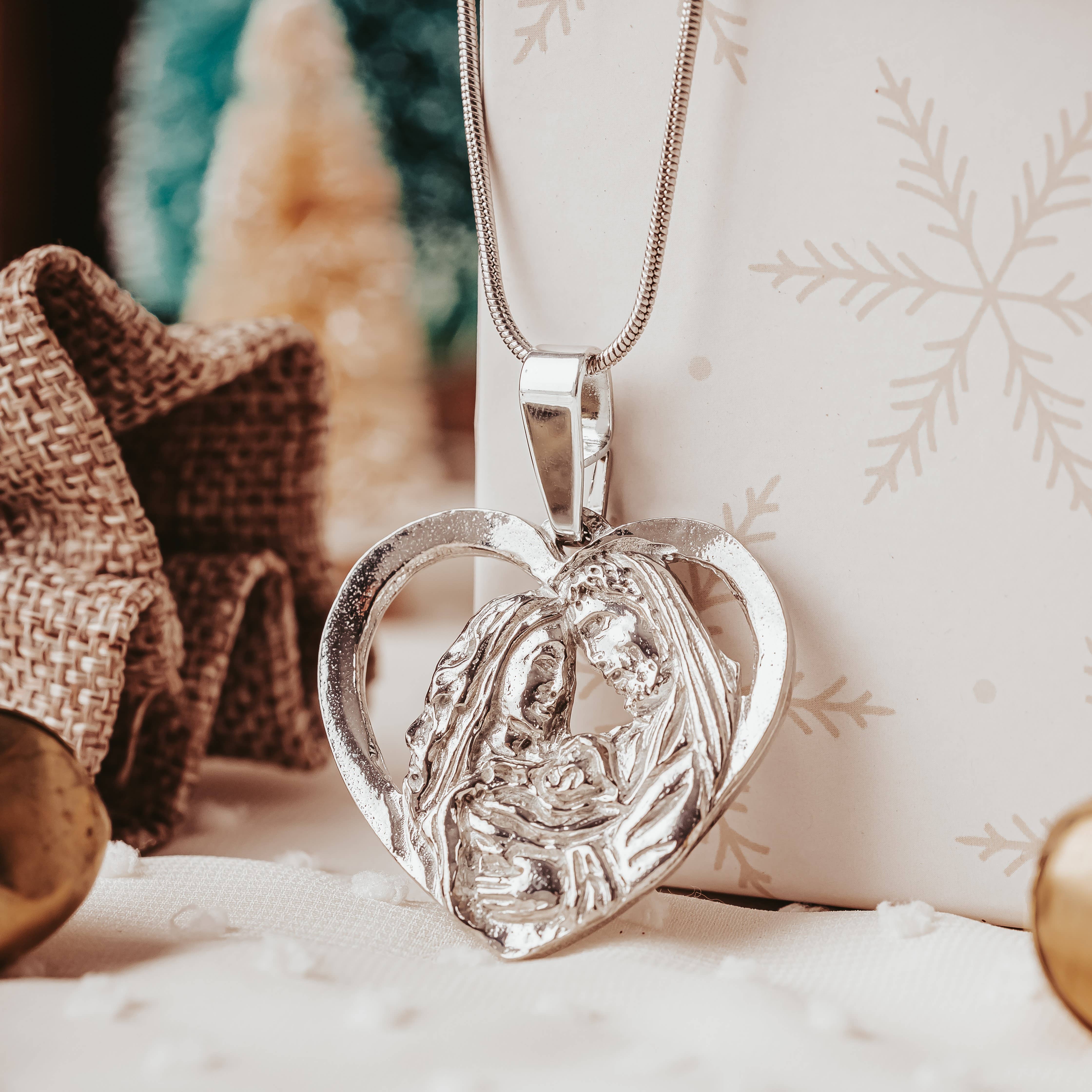 House of Morgan Pewter - Wholesale Pendant/Charm Necklace - Handmade Nativity Pendant Necklaces - Manger Jewelry3