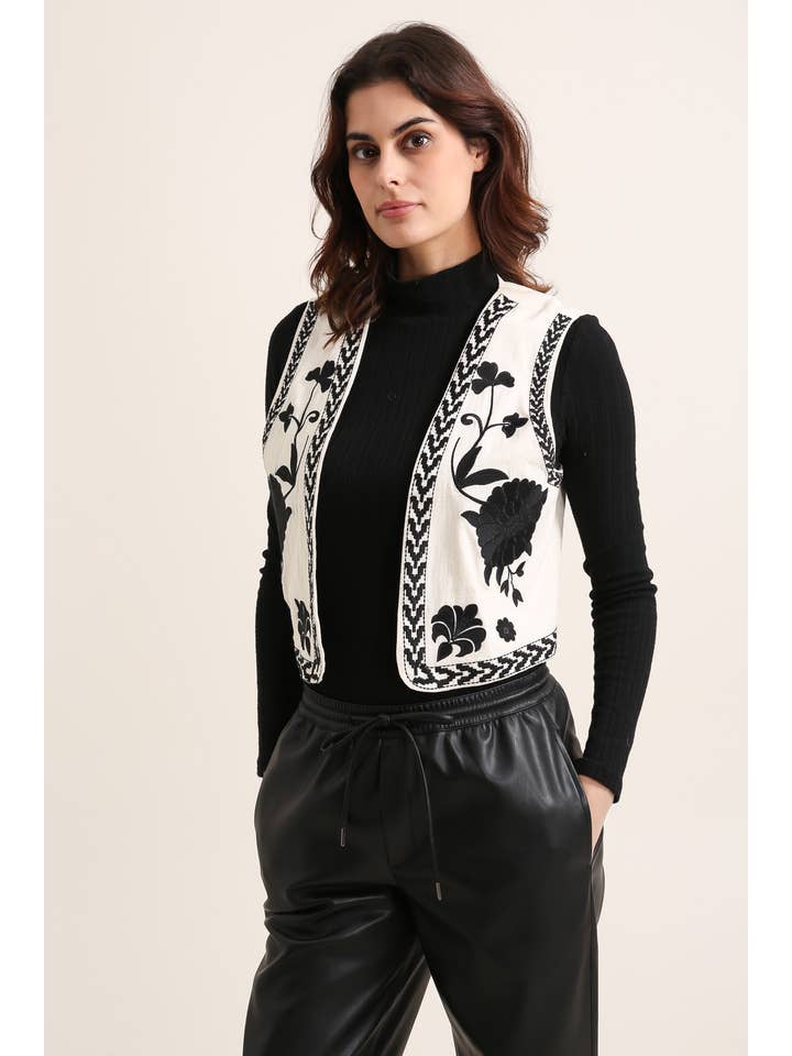 Black F9129 EMBROIDERED SLEEVELESS JACKET for wholesale on Faire2
