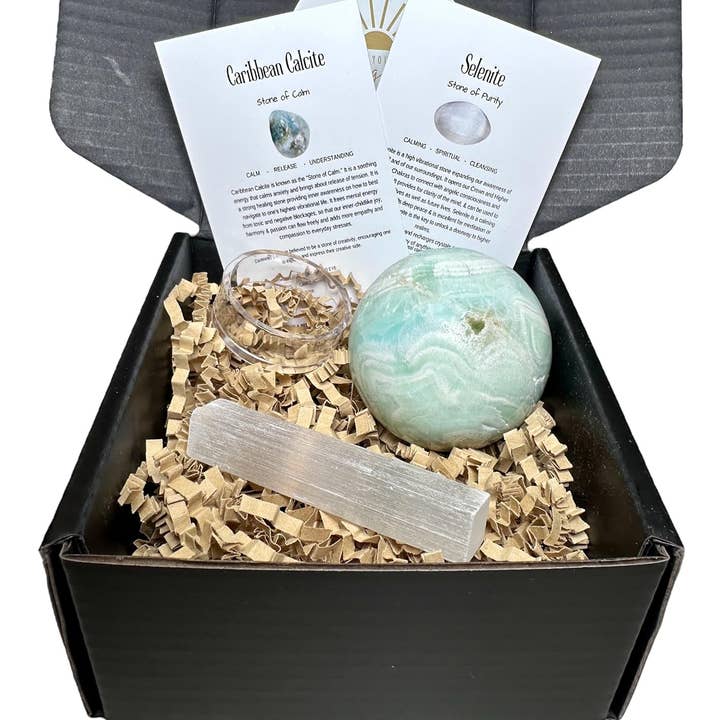 Karibisk kalcit även känd som blå aragonit klotset 157g/47,5mm för wholesale av Doc Willard’s