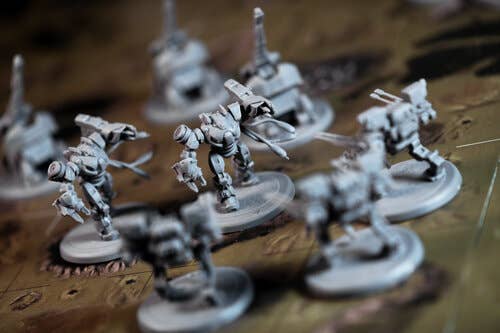 Braincrack Games - Wholesale Board game - Farsight: The War Chest | Plastic Miniatures Set2