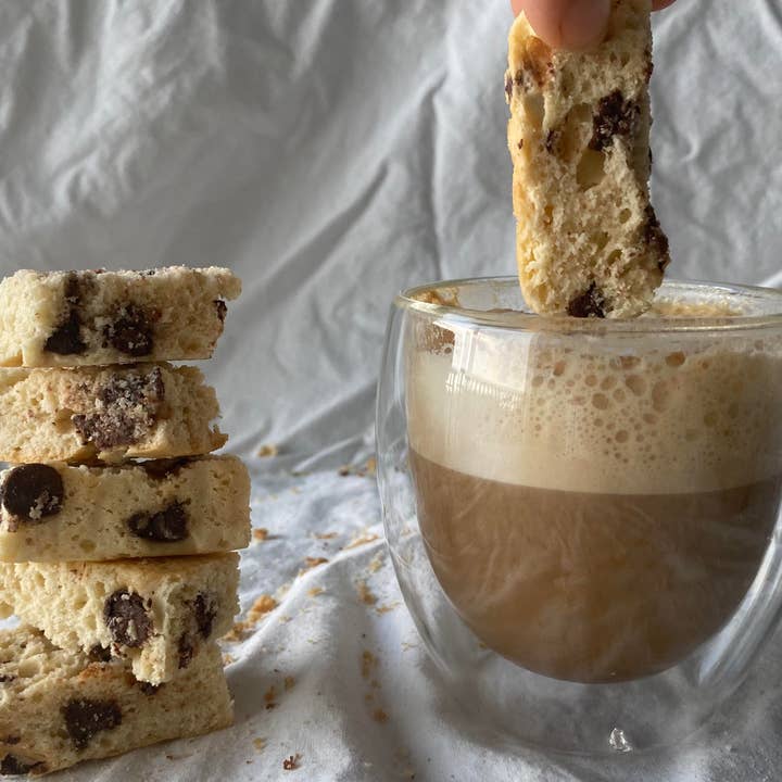 Ruusters Rusks – wholesale Biscuit – Chocolate Chip Rusks