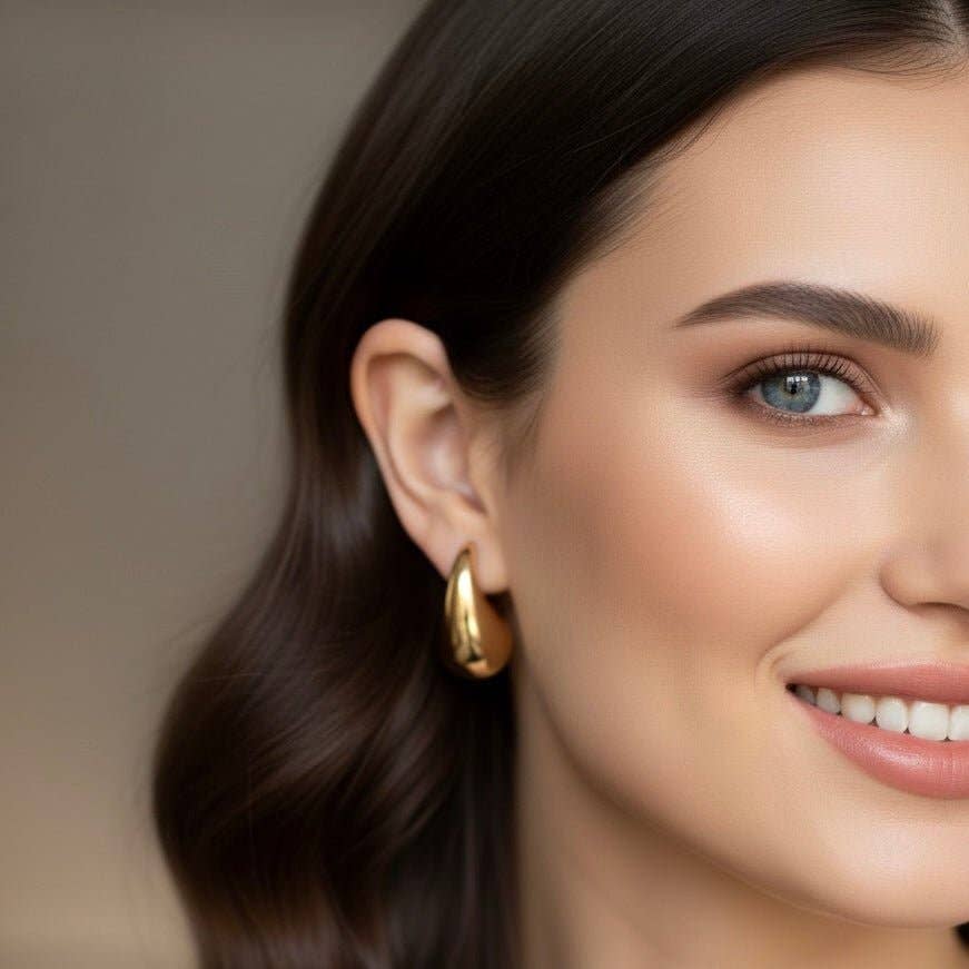 DUESTELLE ITALIA - Wholesale Hoop Earrings - Goccia Bold - Gold Earrings5