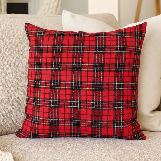 Cojín de 17" con diseño de tartán clásico. para venta al por mayor de Fennco Styles