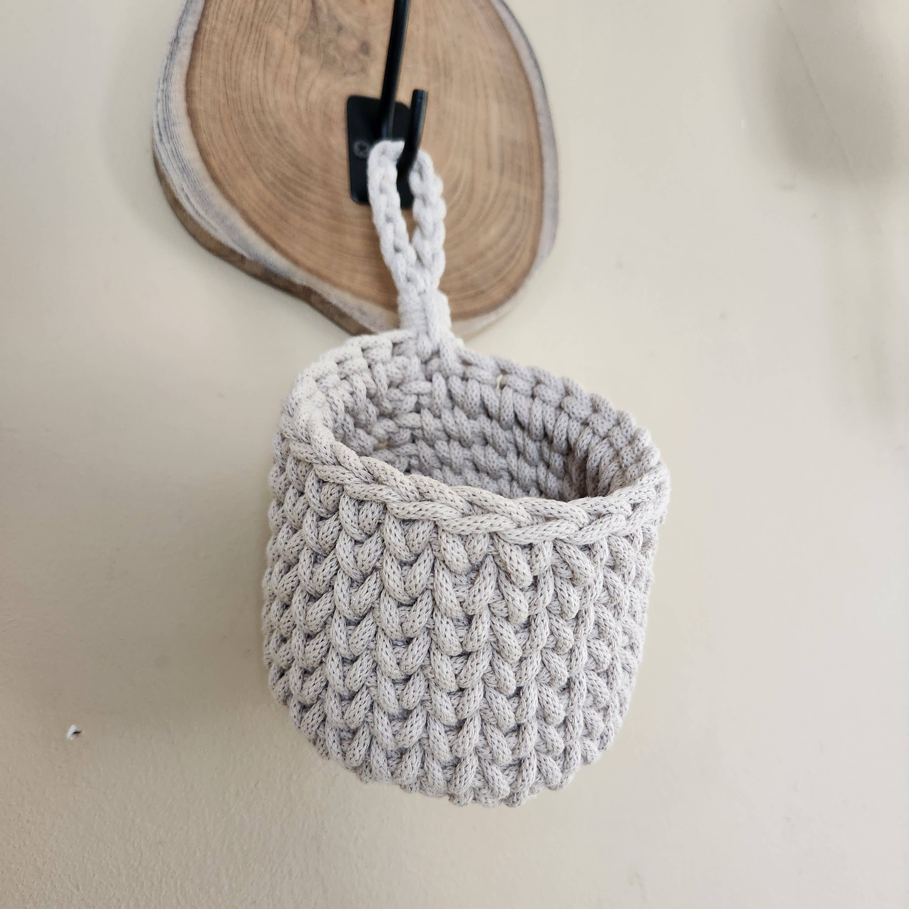 Naturalmarjory – Großhandel Korb – Hängender Aufbewahrungskorb aus Häkelarbeit7
