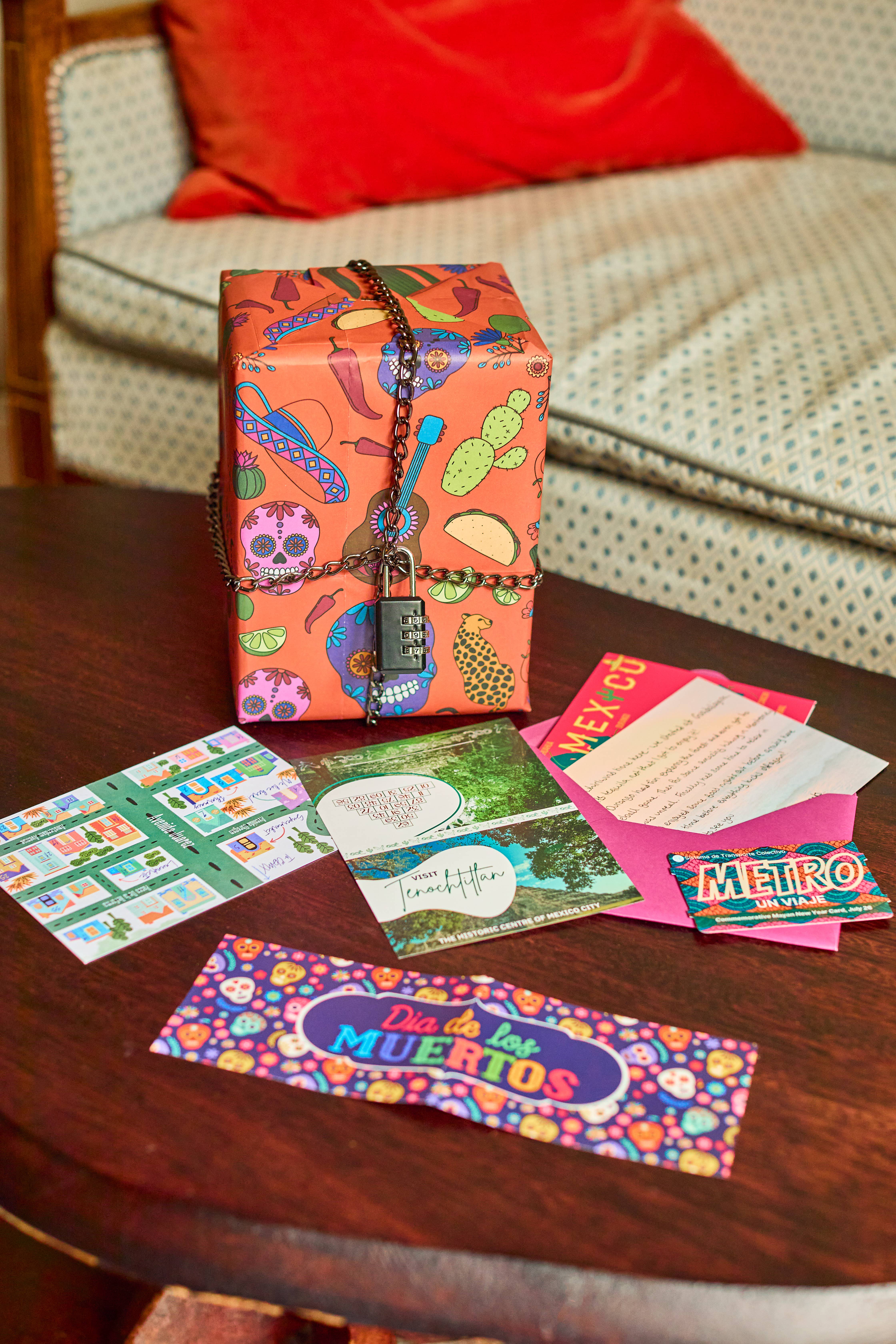 Puzzle Post Games - Wholesale Puzzle - Adult - NEW Padlock'd Mexico: An Escape Room Lock and Chain Game3