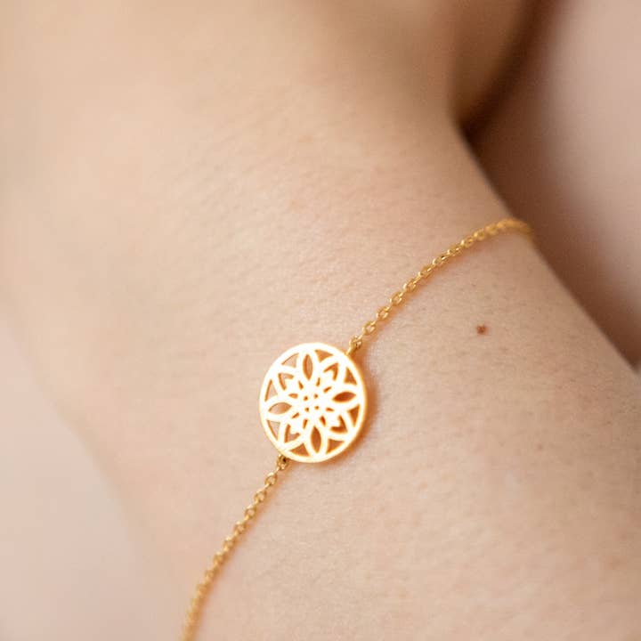 Yoga Junkies - Wholesale Charm/Dangle Bracelet - Zoeca Mandala Bracelet, Mandala-inspired Bracelet by Zoeca Design for Spiritual Connection and Style