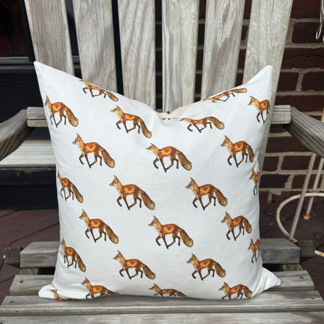 Goose and Willow - Wholesale Throw/Decorative Pillow - Throw Pillow - Fox Repeat on Linen Cotton2
