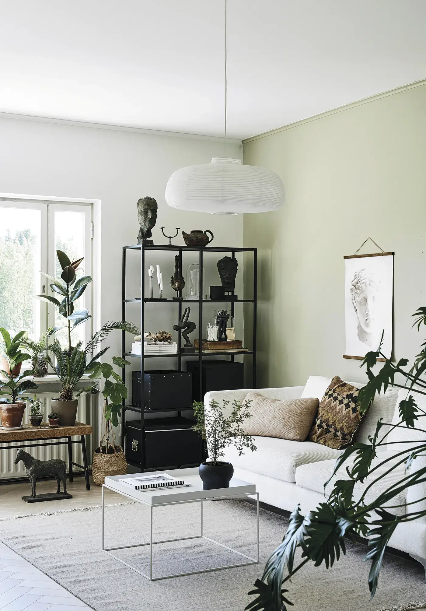 Cozy Publishing - Vente Livre sur la maison et le jardin - Green Home Book - Intérieurs inspirants centrés sur les plantes4