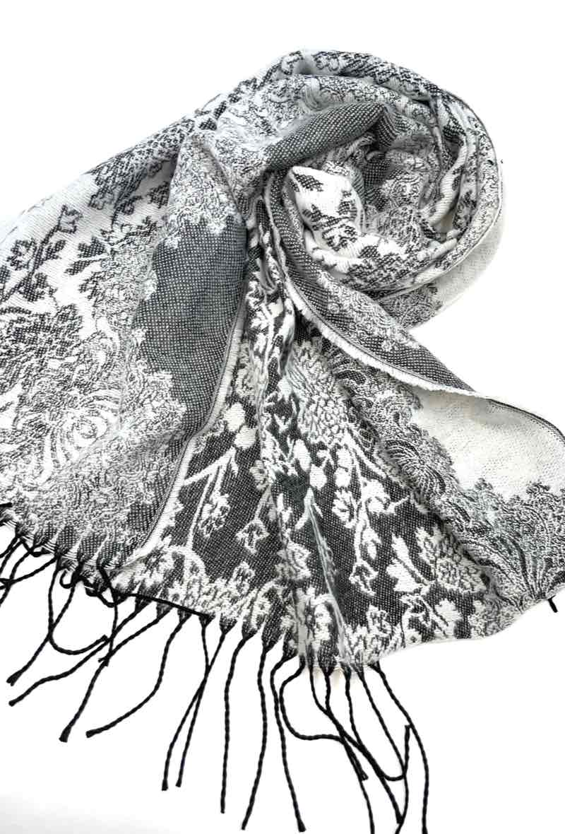 LINETA - Wholesale Scarf - Women's - Fringe scarf4