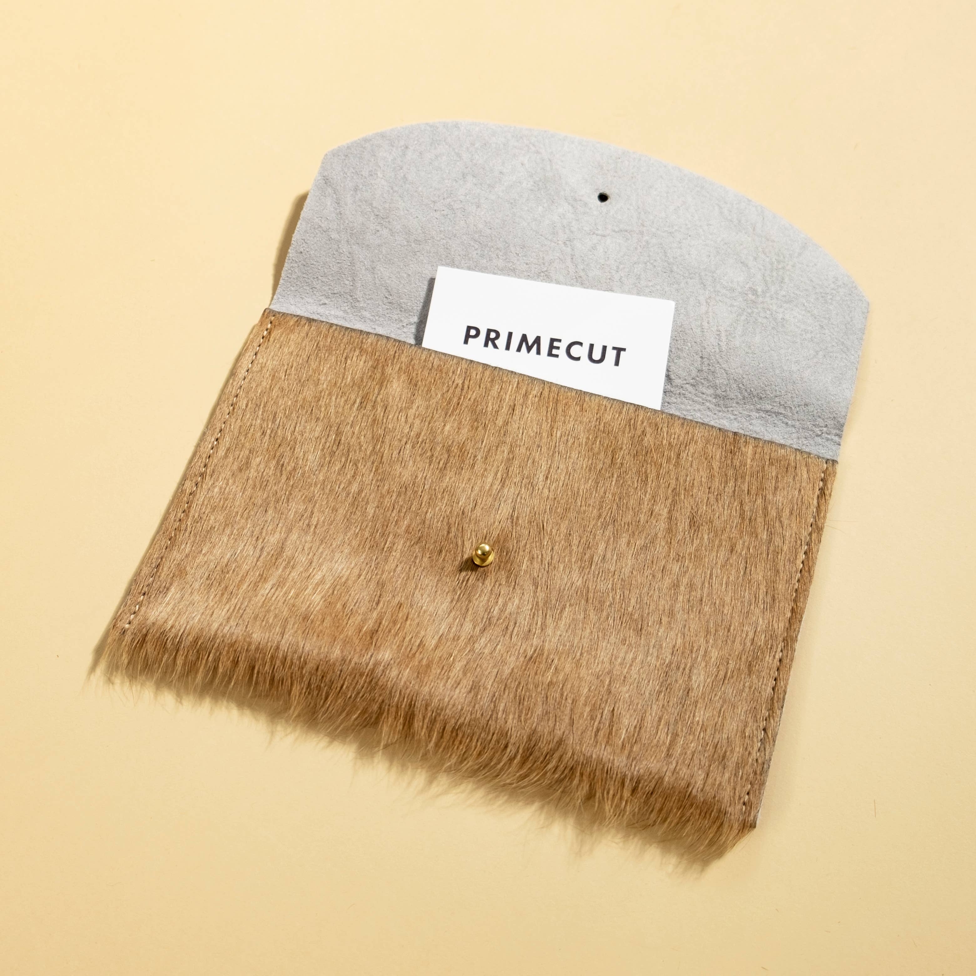 Primecut - Wholesale Clutch - Dames - Envelopzakje - Karamelhaar op huid1