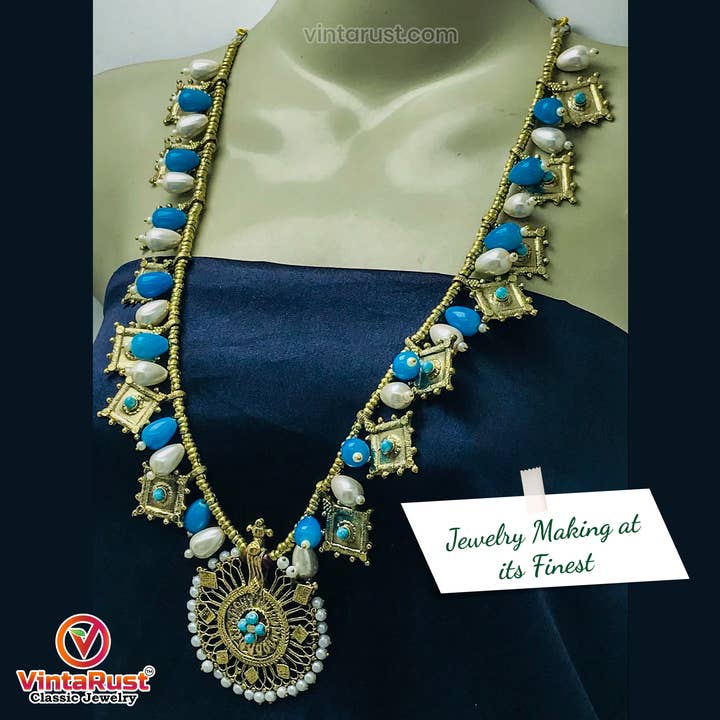 vintarust - Vente Parures de bijoux - Parure de bijoux Tribal avec perles et grand motif doré2