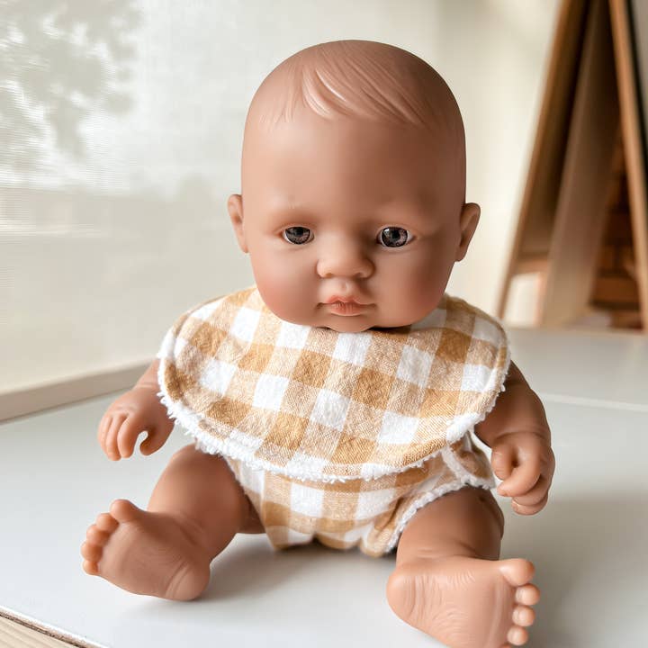 mini play society - Wholesale Doll accessory kit – Kids - 21cm Doll Gingham Nappy & Bib Set4