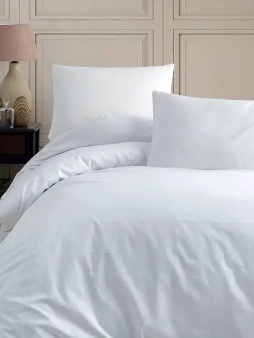 All White Luxury Duvet Cover California King With Flap for wholesale by Globaltex Fine Linens